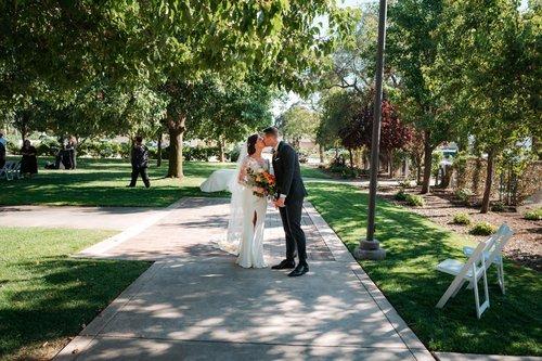 mobile - carousel-hero-element image-4